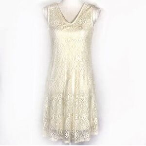 Brittany Black Cream Lace Midi Dress. Size M.
